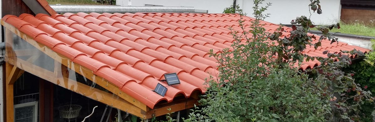 Tejas de plástico Roofeco: una alternativa a la uralita y las cubiertas de  policarbonato - Roofeco System